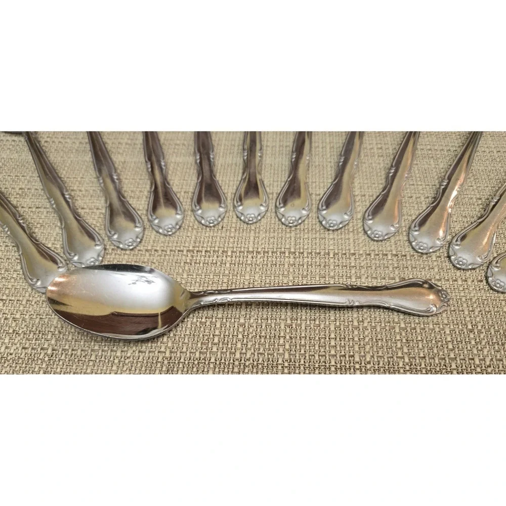 Oneida MELINDA Stainless, Flower Tip, Glossy - -  Lot‎ Of 14 Teaspoons 6 1/4